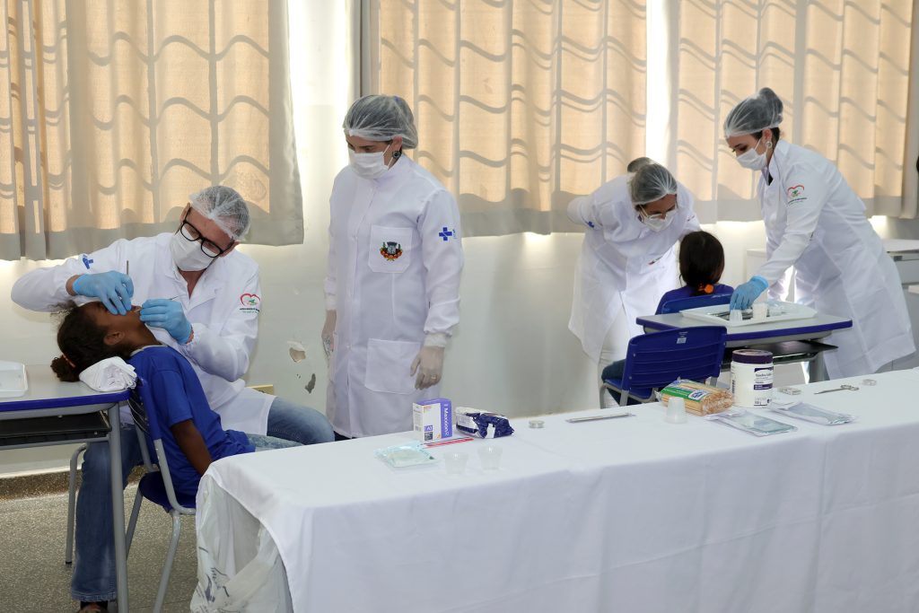 Naviraí promove “Dia B da Saúde Bucal” com mutirão odontológico nas escolas