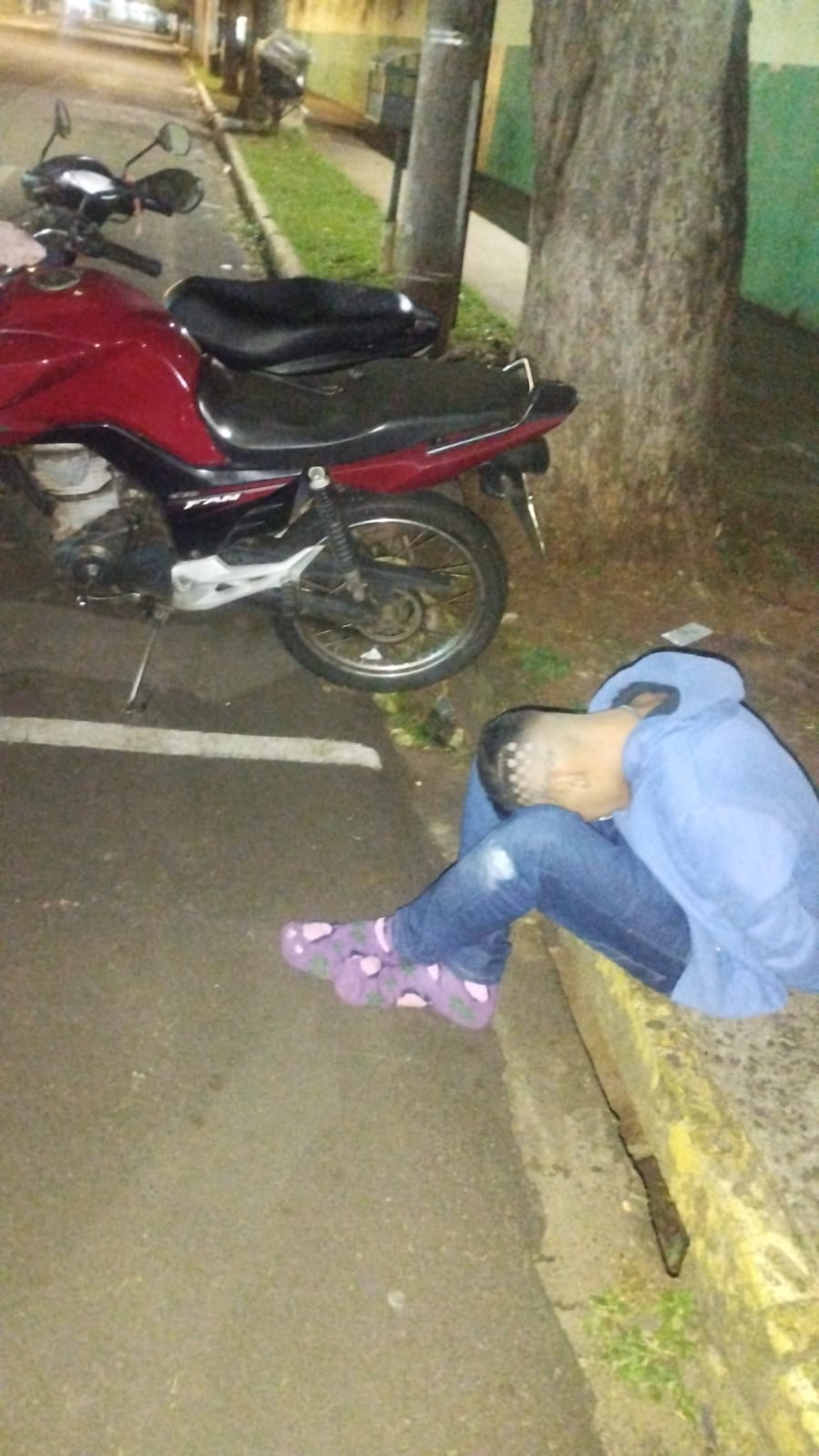 PM de Naviraí frustra furto de motocicleta e prende suspeito em flagrante