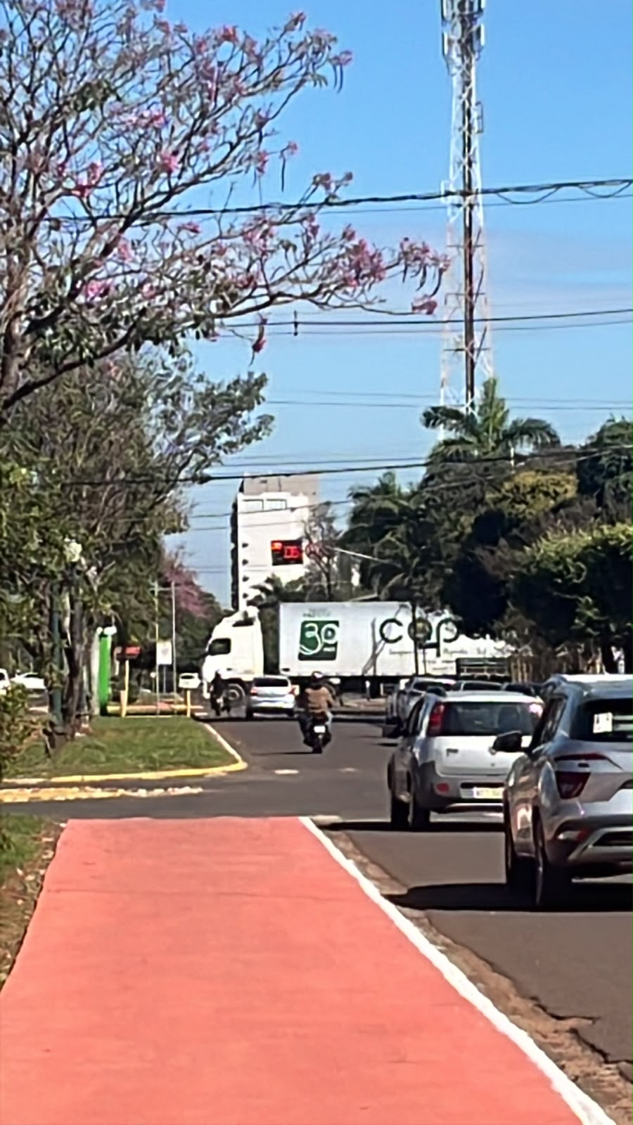 Tempo firme nesta quinta-feira em Naviraí; calor ganha força e chuva pode voltar no fim de semana