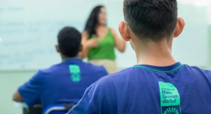 Volta às aulas acontece em 10 de agosto nas escolas estaduais, e professores se preparam com Jornada Formativa