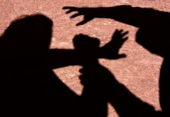 Homem é preso por fingir ser pai e estuprar menina de 9 anos em MS