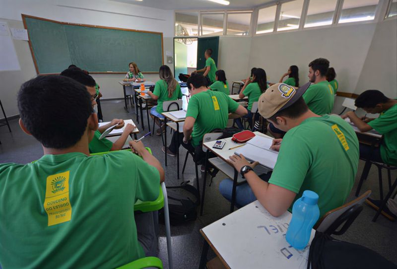 Cerca de 190 mil alunos voltam às aulas nesta segunda-feira em Mato Grosso do Sul