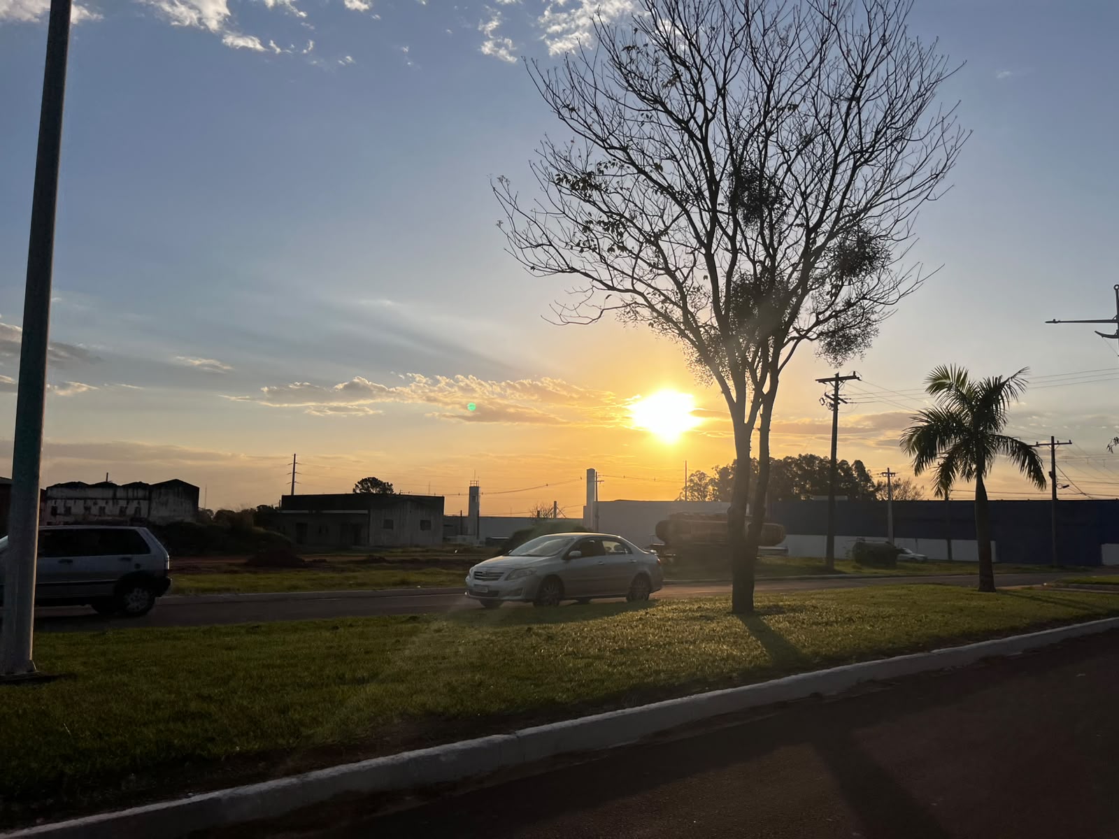 Temperatura sobe em Naviraí a partir desta quarta-feira; calor ganha força na quinta