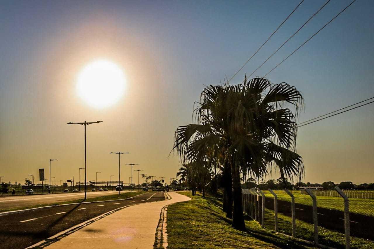 Temperatura sobe e tempo fica mais firme em Naviraí nesta sexta-feira