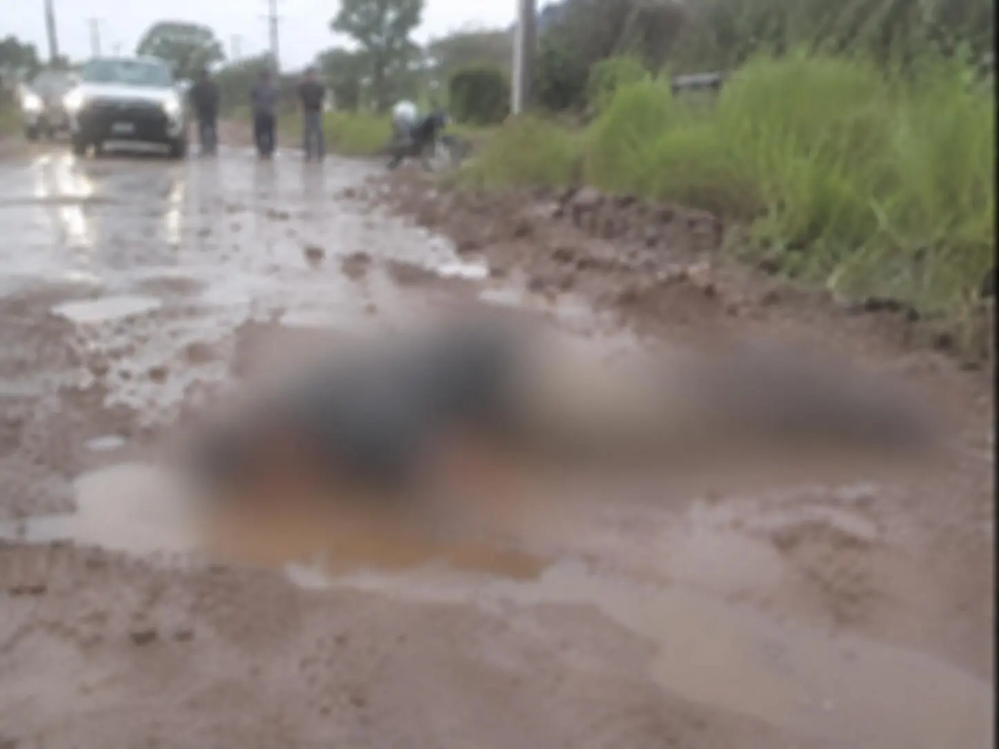 Homem passa mal, cai em poça de lama e morre asfixiado em Coxim