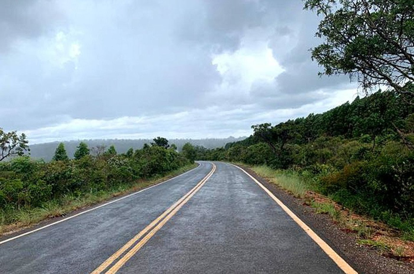 Frente fria muda o tempo em Naviraí e derruba temperaturas neste domingo